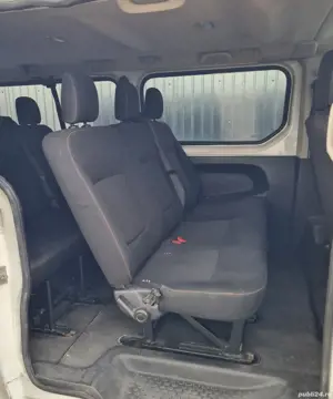 Renault trafic 8+1 - imagine 6