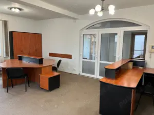 Închiriez birou mobilat 50 mp lângă Gara Centrală și Stadion, Oradea