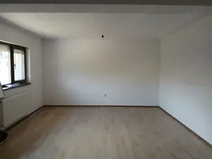 Casa de vânzare pe parter - imagine 6