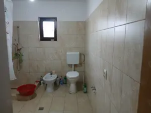 Casa de vânzare pe parter - imagine 9