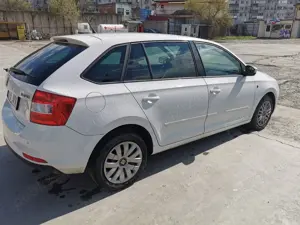 Skoda Rapid 1.6 TDI 110 CP Elegance - imagine 3