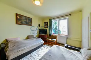 Imobil, 2 apartamente suprafata 35 mp fiecare, mansarda amenajata, ultracentral - imagine 4