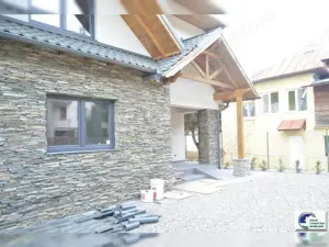 Busteni-Apartament cu doua  camere  de vanzare