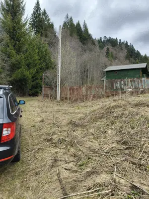 Teren intravilan situat in Predeal - imagine 2