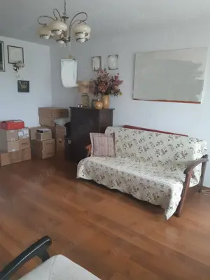 Vanzare garsoniera confort 1 Lacul Tei, et 8 din 10, 42mp, renovata si mobilata - imagine 3 Vanzare garsoniera confort 1 Lacul Tei, et 8 din 10, 42mp, renovata si mobilata - imagine 3