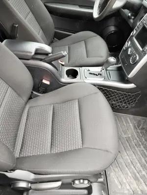 Mercedes Benz B180 - imagine 6