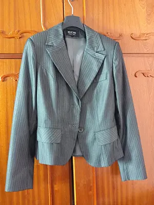 Vând sacou dama- mărimea M - imagine 2