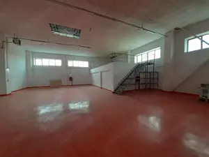 Showroom, birouri si depozitare in zona comerciala din Afumati - imagine 2