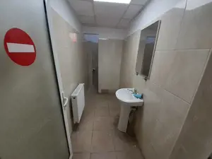 Showroom, birouri si depozitare in zona comerciala din Afumati - imagine 8