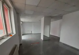 Showroom, birouri si depozitare in zona comerciala din Afumati - imagine 6