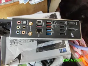 Sistem Logitech X-530 5.1 si placa PC ROG game ON Wifi D4 - imagine 3