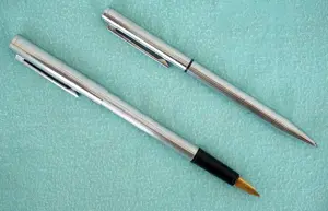 Set stilou si pix Reynolds, elegant, stare excelenta - imagine 2