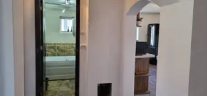 3 camere, 2 balcoane, decomandat, 2 bai, bloc caramida, 80 mp - imagine 3