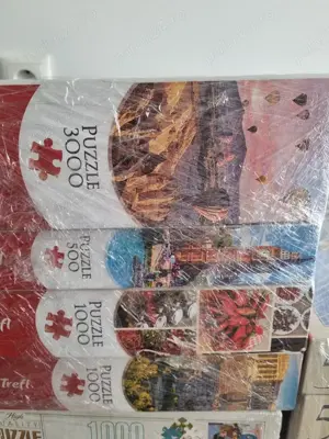Jocuri puzzle in stare noua pentru copii si adulti, marca Trefl Puzzle