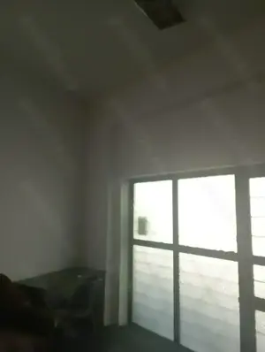 Închiriez parter vila in zona ProTv (Pache Protopopescu) - imagine 4 Închiriez parter vila in zona ProTv (Pache Protopopescu) - imagine 4