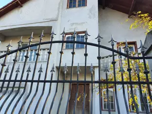 Casa de vanzare in TURDA ,Jud.CLUJ. Cartier Primaverii str,Ocatvian Goga Nr16. - imagine 2