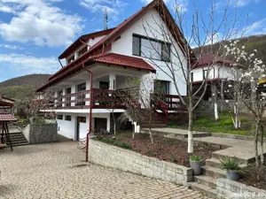 Casa de vanzare