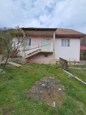 Casa de vanzare Treznea - imagine 2