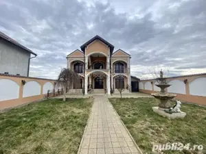 Vilă de vânzare  - imagine 2