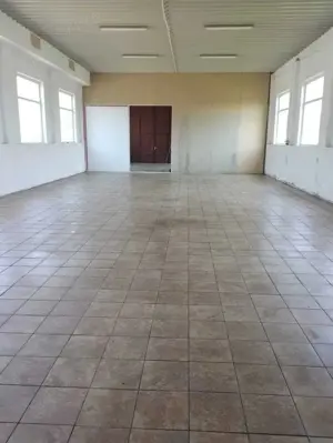 Hala Modernizată - Vânzare sau Închiriere   Zona Zanzibar - Piscina RGL, Filiași - imagine 8