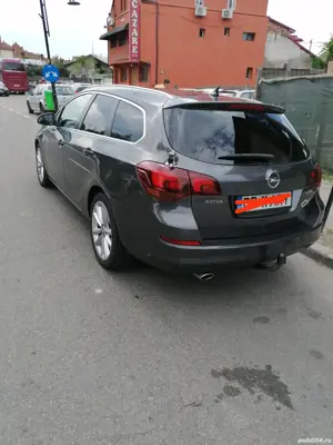 vând Opel Astra J benzina automată  - imagine 6
