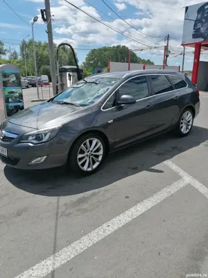 vând Opel Astra J benzina automată  - imagine 8