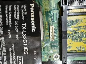 Plăci de lcd Panasonic tx-L32c10es 