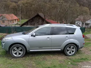 Vând Peugeot 4007 - imagine 3