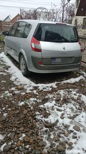 Renault Grand Scenic - imagine 2 Renault Grand Scenic - imagine 2