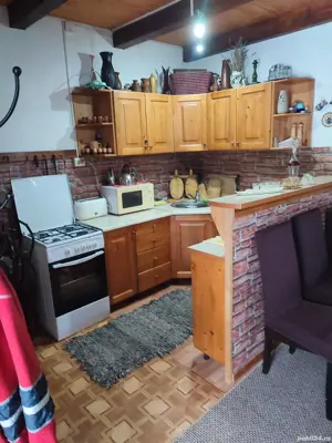 pensiune cu piscina si foisor pentru gratar - imagine 5