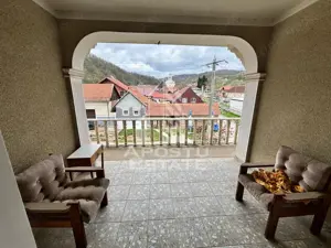 Vila unica, 520 utili, in inima judetului Caras-Severin - imagine 6