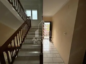 Vila unica, 520 utili, in inima judetului Caras-Severin - imagine 17