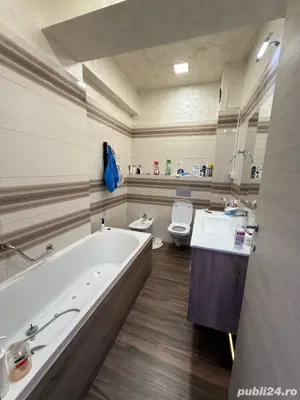 Vand Apartament 3 Cam Mamai Nord Hotel White Tower - imagine 5