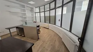 Spatiu Birouri - 180 mp! In Suceava! De Inchiriat! 0727817187 - imagine 7 Spatiu Birouri - 180 mp! In Suceava! De Inchiriat! 0727817187 - imagine 7