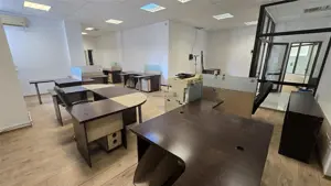 Spatiu Birouri - 180 mp! In Suceava! De Inchiriat! 0727817187 - imagine 11 Spatiu Birouri - 180 mp! In Suceava! De Inchiriat! 0727817187 - imagine 11