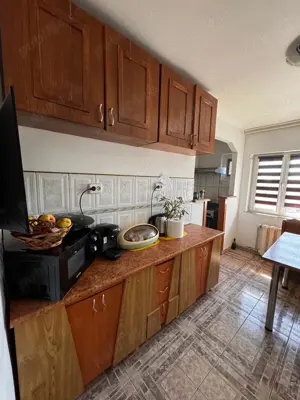 Vând apartament cu 3 camere - imagine 4