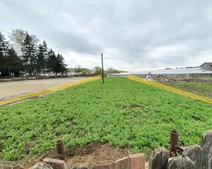 Teren intravilan 915 mp | asfalt, utilitati, acte la zi