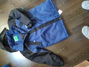 Geaca   Scurta noua, impermeabila  - imagine 2