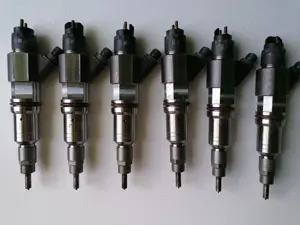 0445120157 504255185R 0986435564 Bosch Injector Iveco Stralis I II / Trakker II /New Holland /Case  - imagine 4