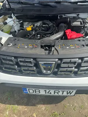 Dacia Duster 2020 - imagine 8