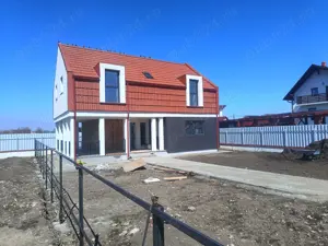 Vând casă la intrare in Prejmer  - imagine 4