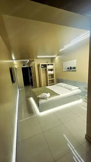 2 garsoniere de vacanta de vanzare - imagine 5