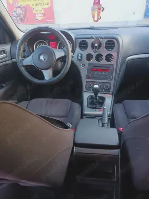 Vand Alfa Romeo 159, benzina,  an 2009 - imagine 5 Vand Alfa Romeo 159, benzina,  an 2009 - imagine 5