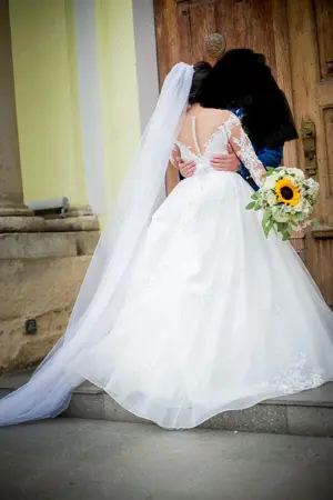 Vand rochie de mireasa marimea 38 - imagine 5