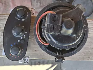 Ventilator din bord Logan 2018 - imagine 2