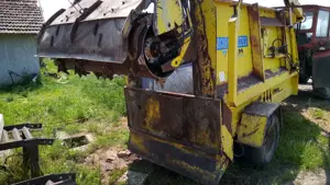 Vand remorca tehnologica cu freza Sgariboldi Monofeder 9mc 1997 - imagine 4