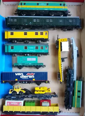 Colectie mare de trenulet electric H0 - imagine 3