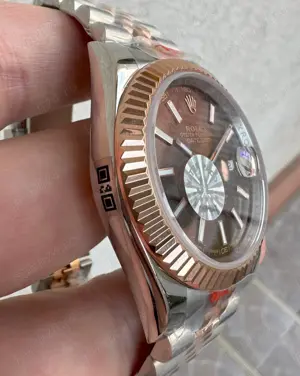 Rolex Datejust 41 mm Automatic Japonez two tone rose gold CITIZEN MIYOTA 8215 Replica Clona 1 la 1 1 - imagine 2