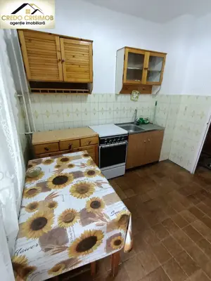 Vand apartament 2 cam cf 1 dec zona Intim etajul 2 - imagine 7