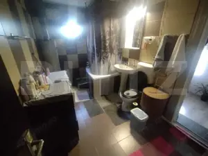 Casa 70 mp utili,700mp de teren,zona comunei Uriu - imagine 8